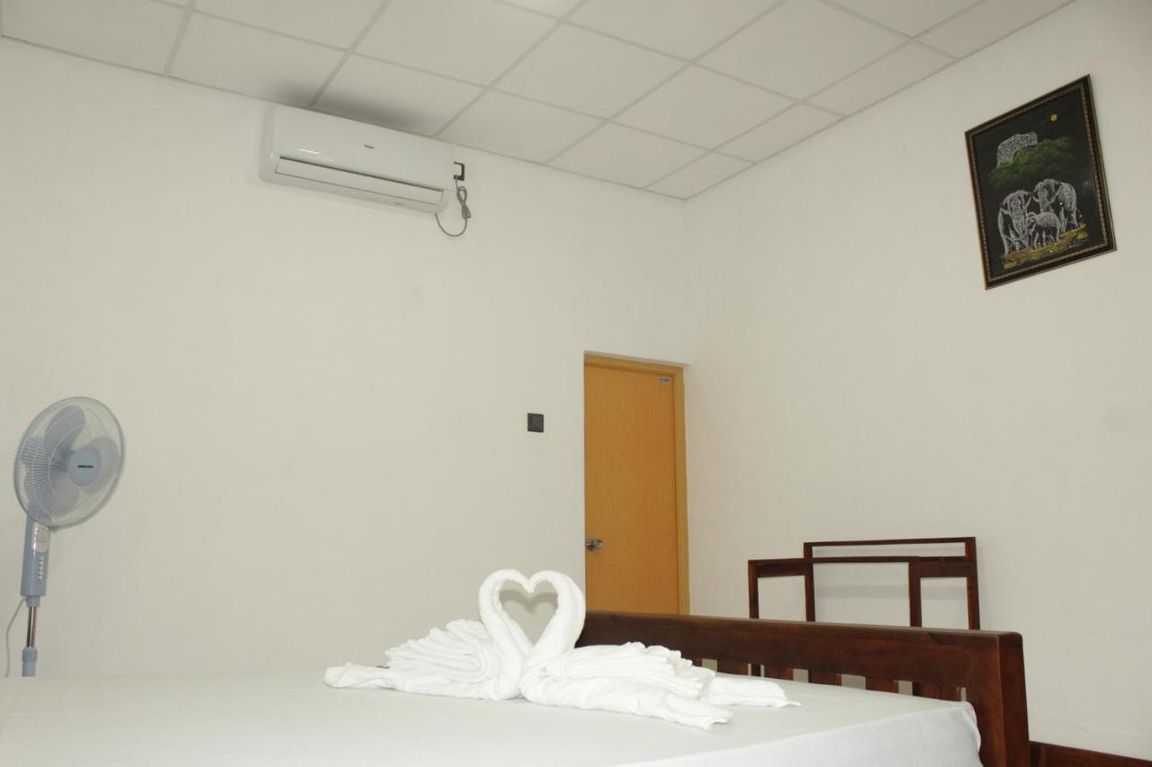Sigiri Jungle Villa Сигирия Экстерьер фото